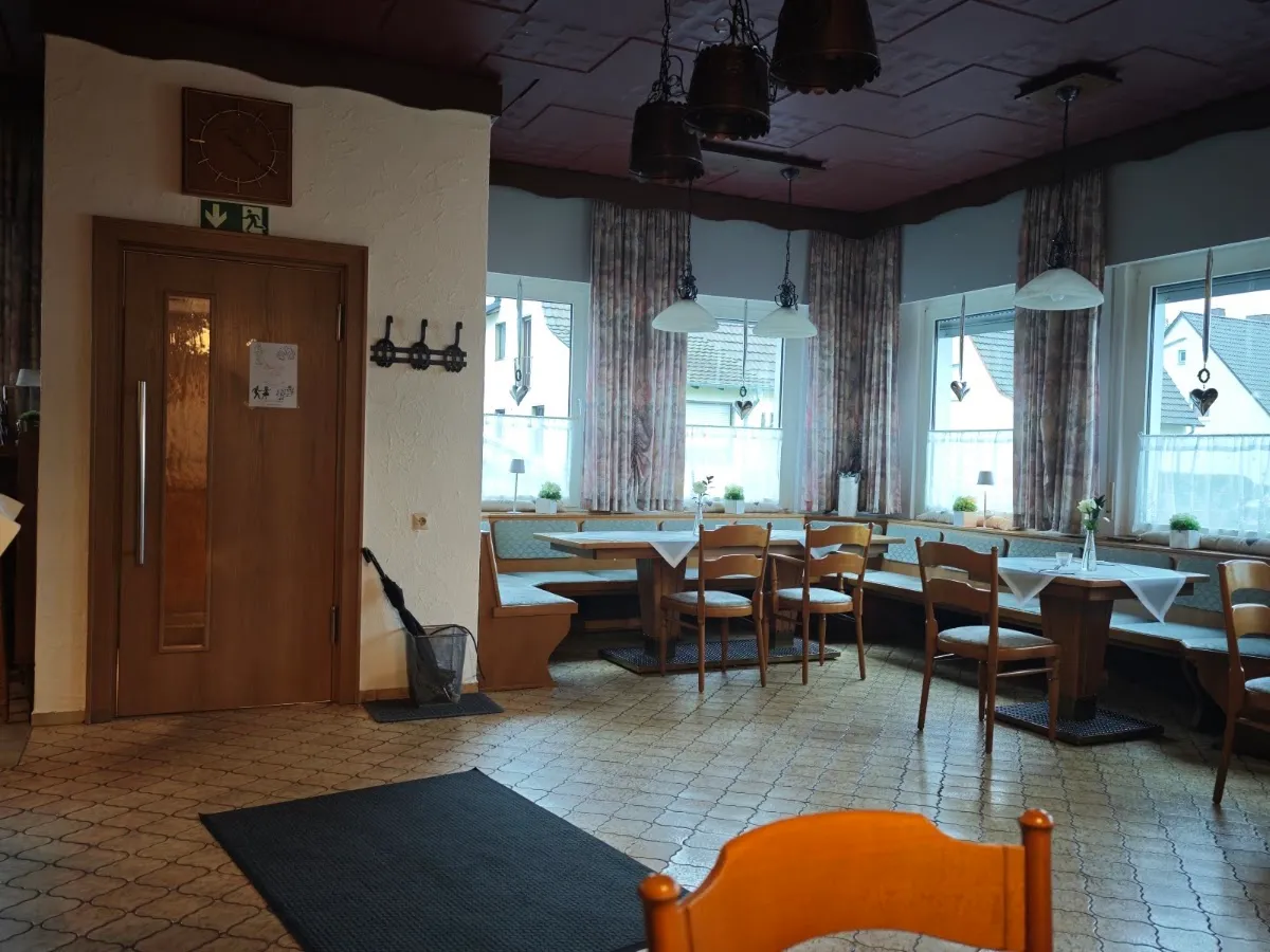 BookNoFees: Restaurante – Gaststätte Denninghaus – Bönen – Restaurante Denninghaus, foto 1