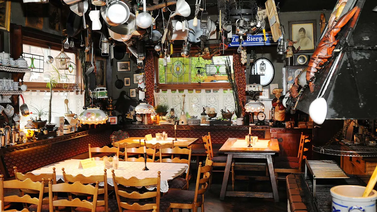BookNoFees: Restaurante – Eisenwerkschänke – Schwelm – La taberna de la fundición, foto 1