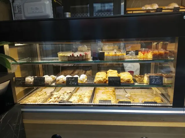 BookNoFees: Panadería – Pekáreň Premium – Bratislava – Panadería Premium, foto 3