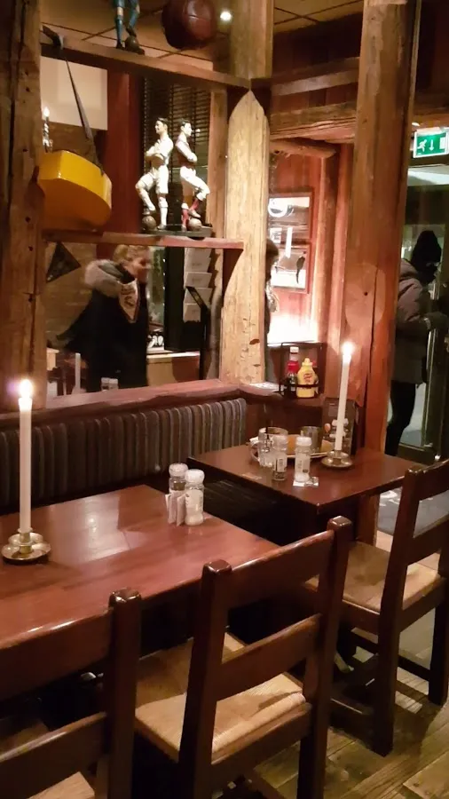 BookNoFees: Restaurante – Egon Ullevål – Oslo – Egon Ullevål, foto 3