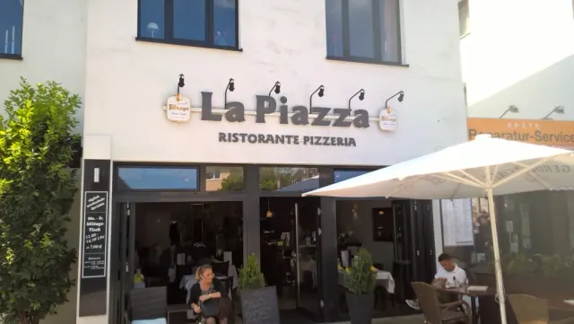 BookNoFees: La Piazza Ristorante, Herdecke